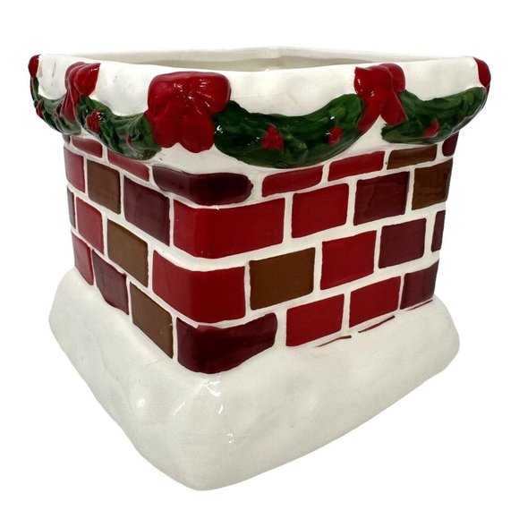 Holiday Flower Tree Vase Ceramic Red Brick Chimney Green Garland Red Bows 5" - Picture 2 of 7
